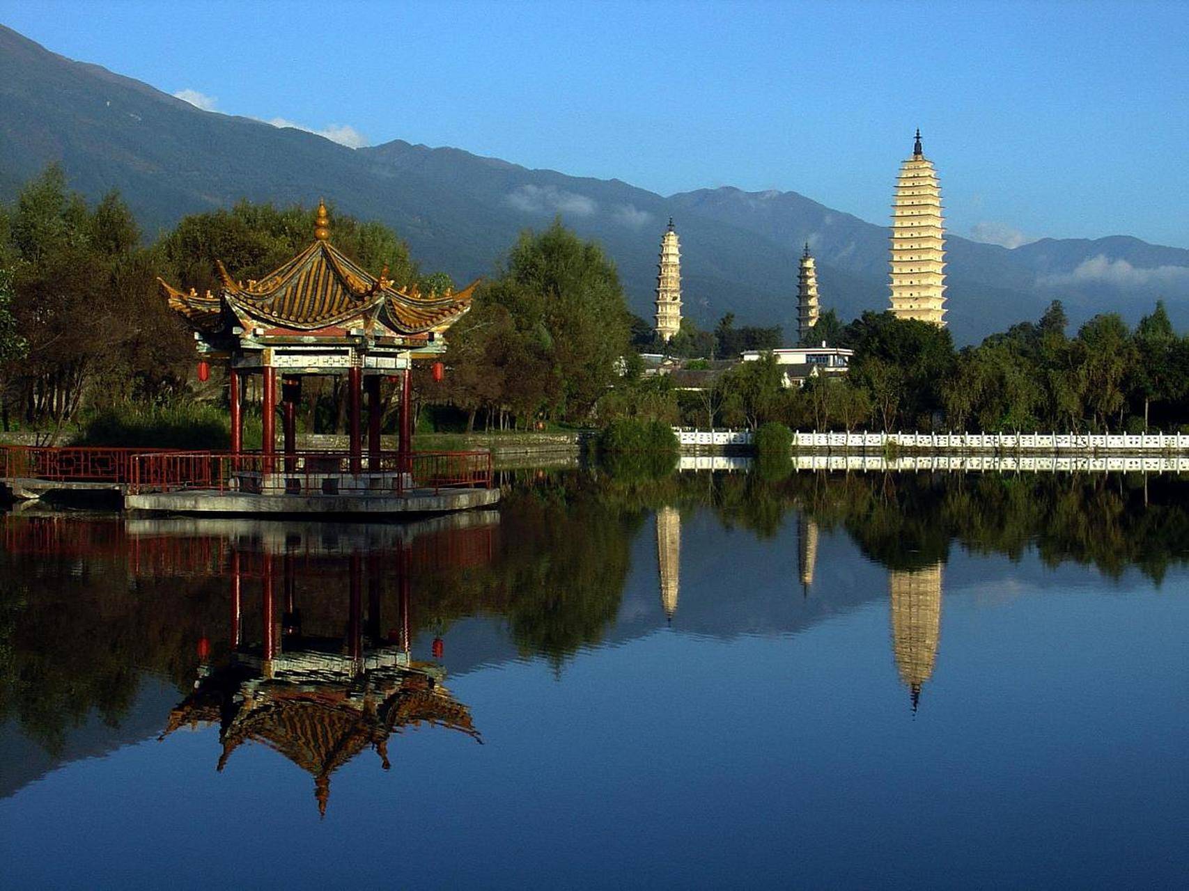 旅游景点(旅游景点有哪些)