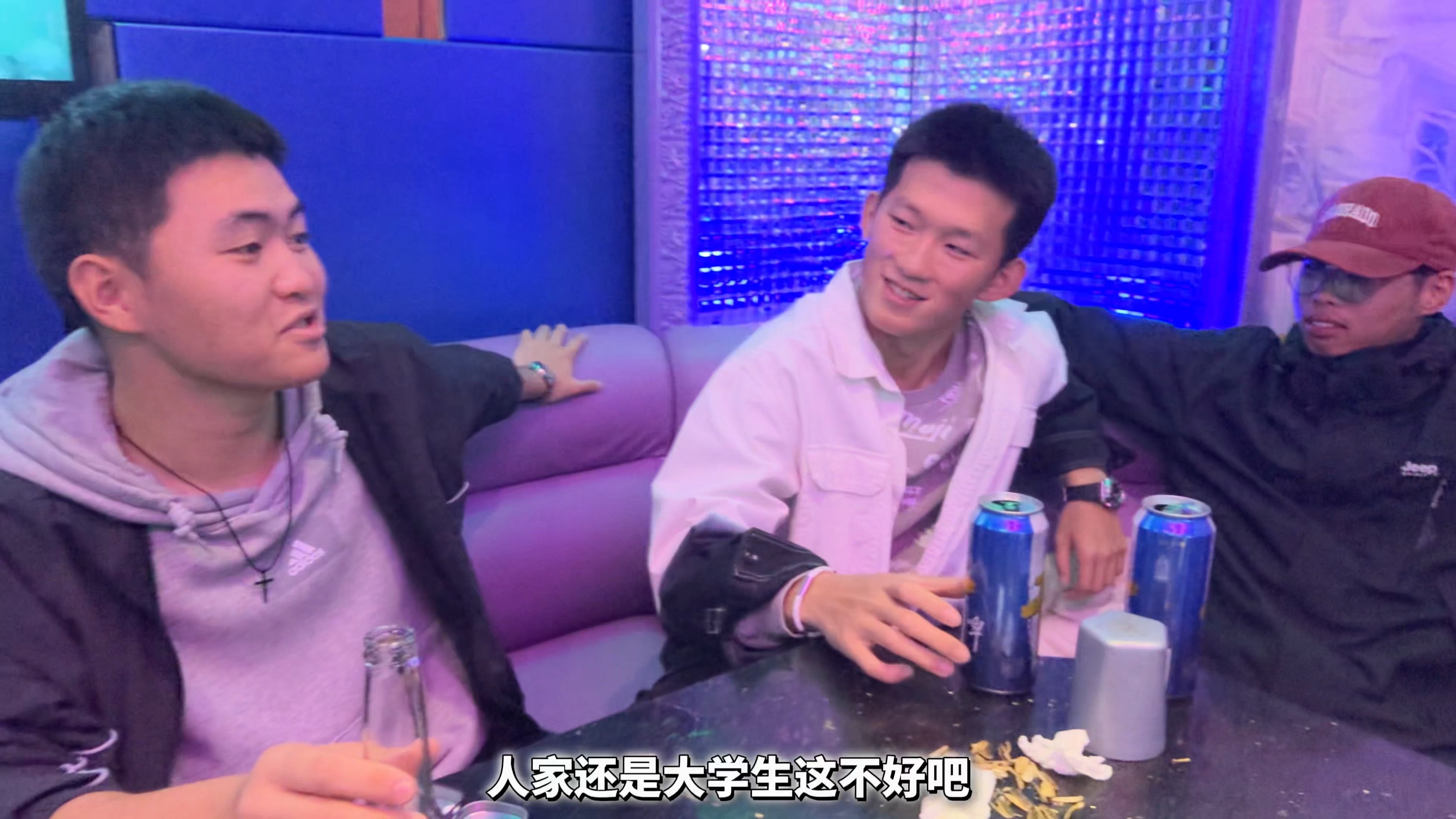 误入歧途(误入歧途小说免费阅读)