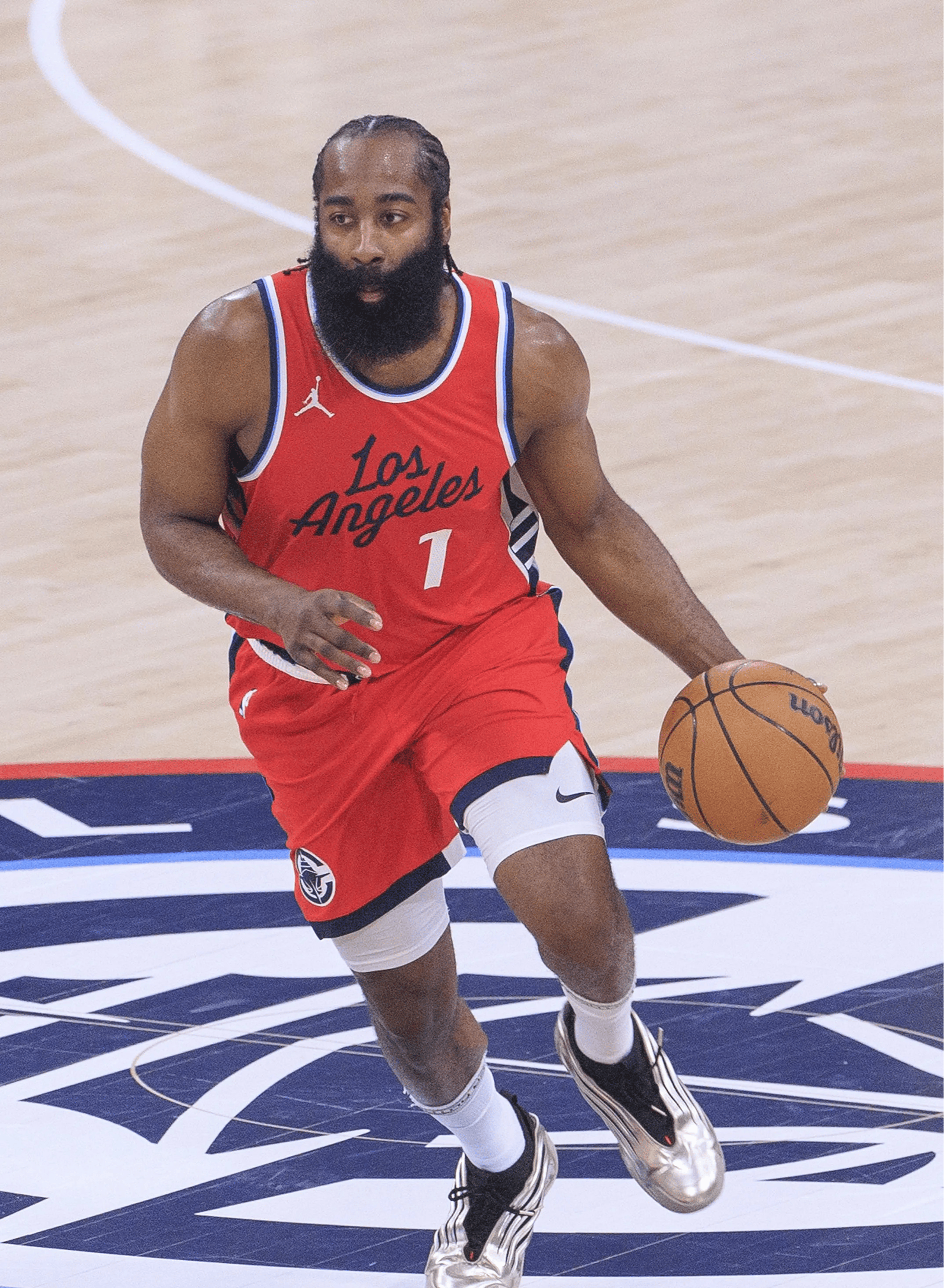 关于哈登院nba历史首人的信息